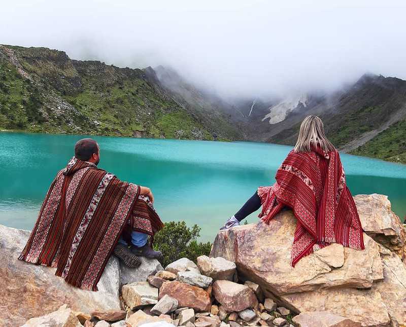 Tour a la laguna humantay - vista de la laguna turqueza y nevado Salkantay