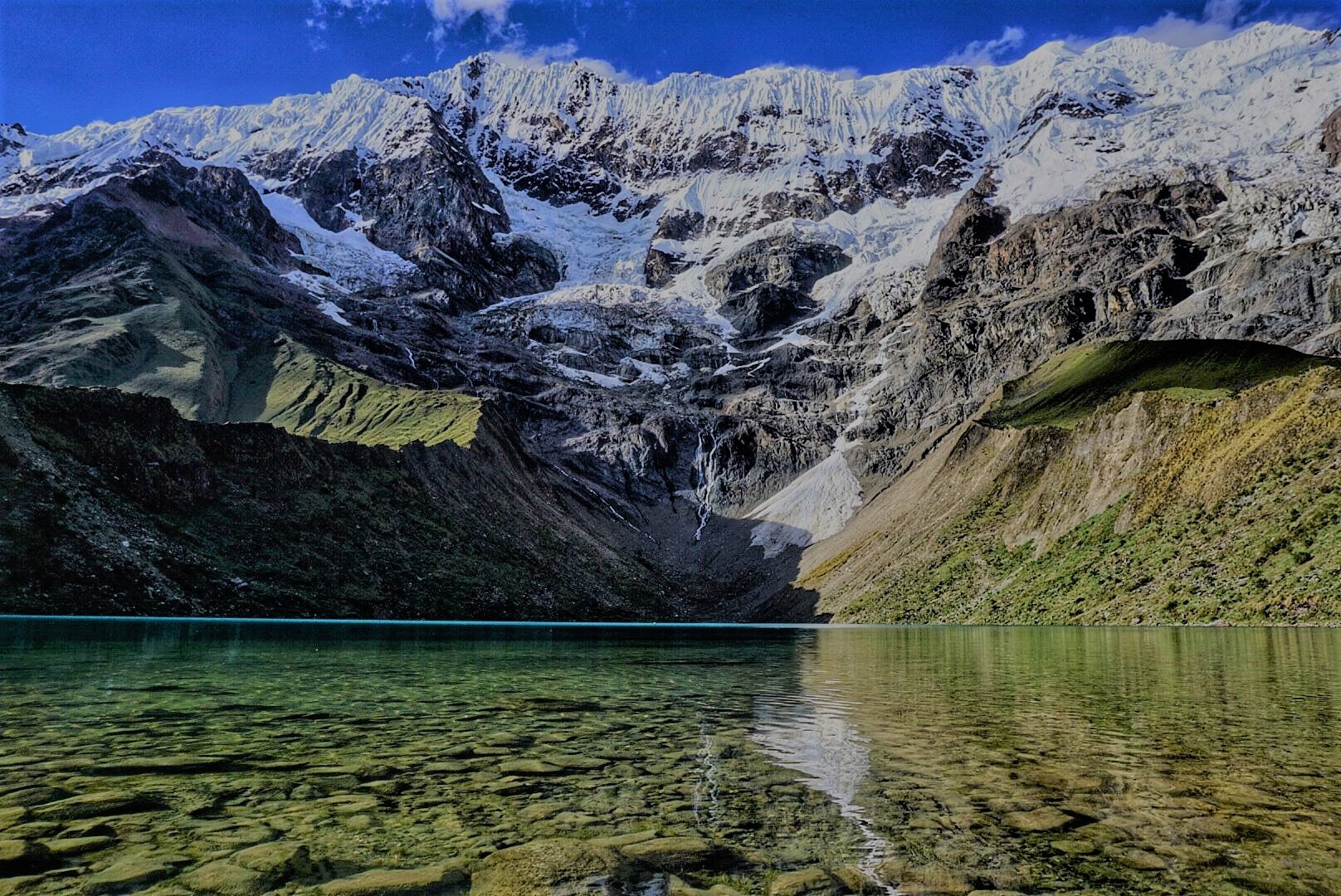 Tour a la laguna humantay - vista de la laguna turqueza y nevado Salkantay